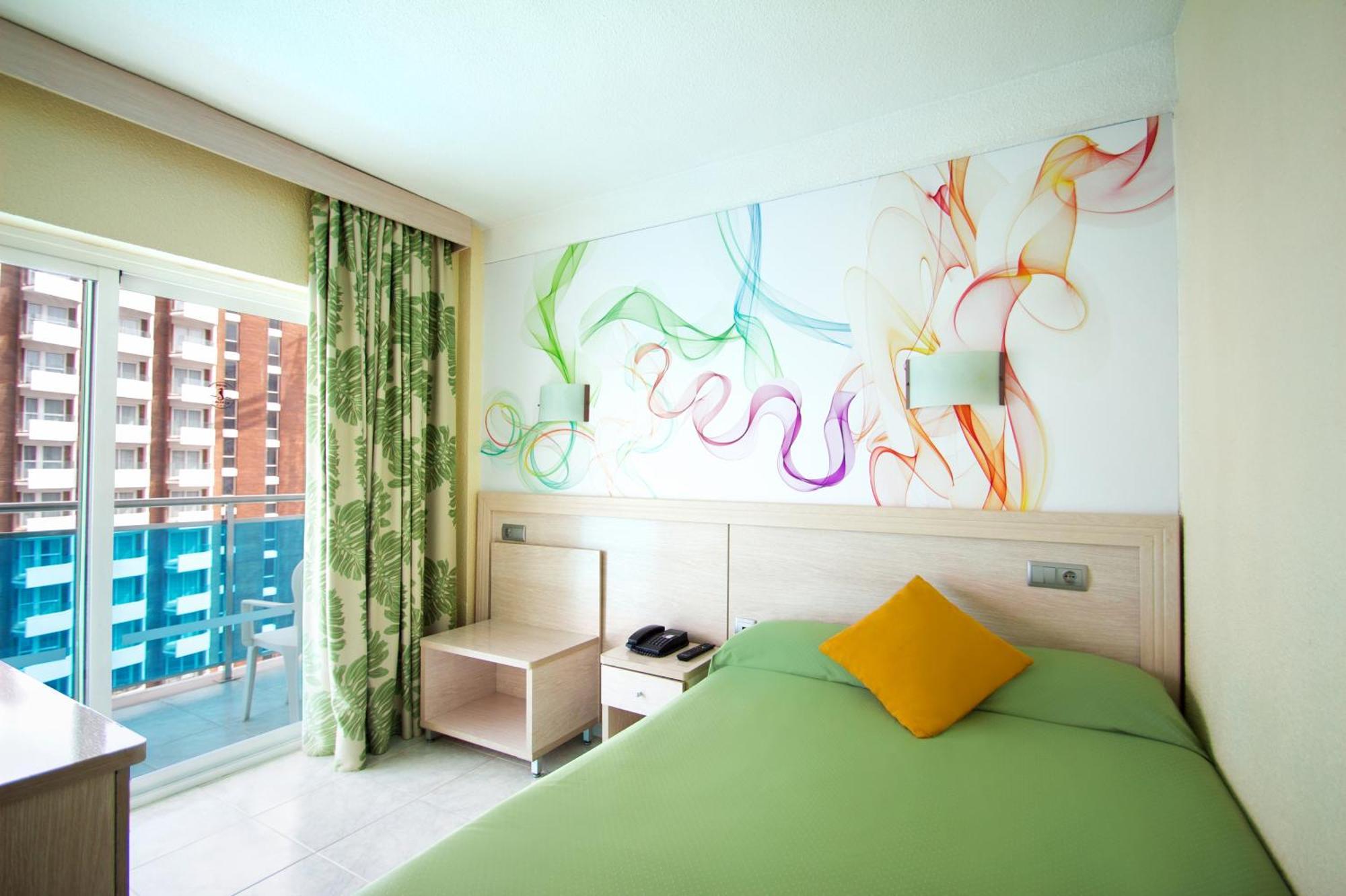 בנידורם Hotel Servigroup Calypso מראה חיצוני תמונה