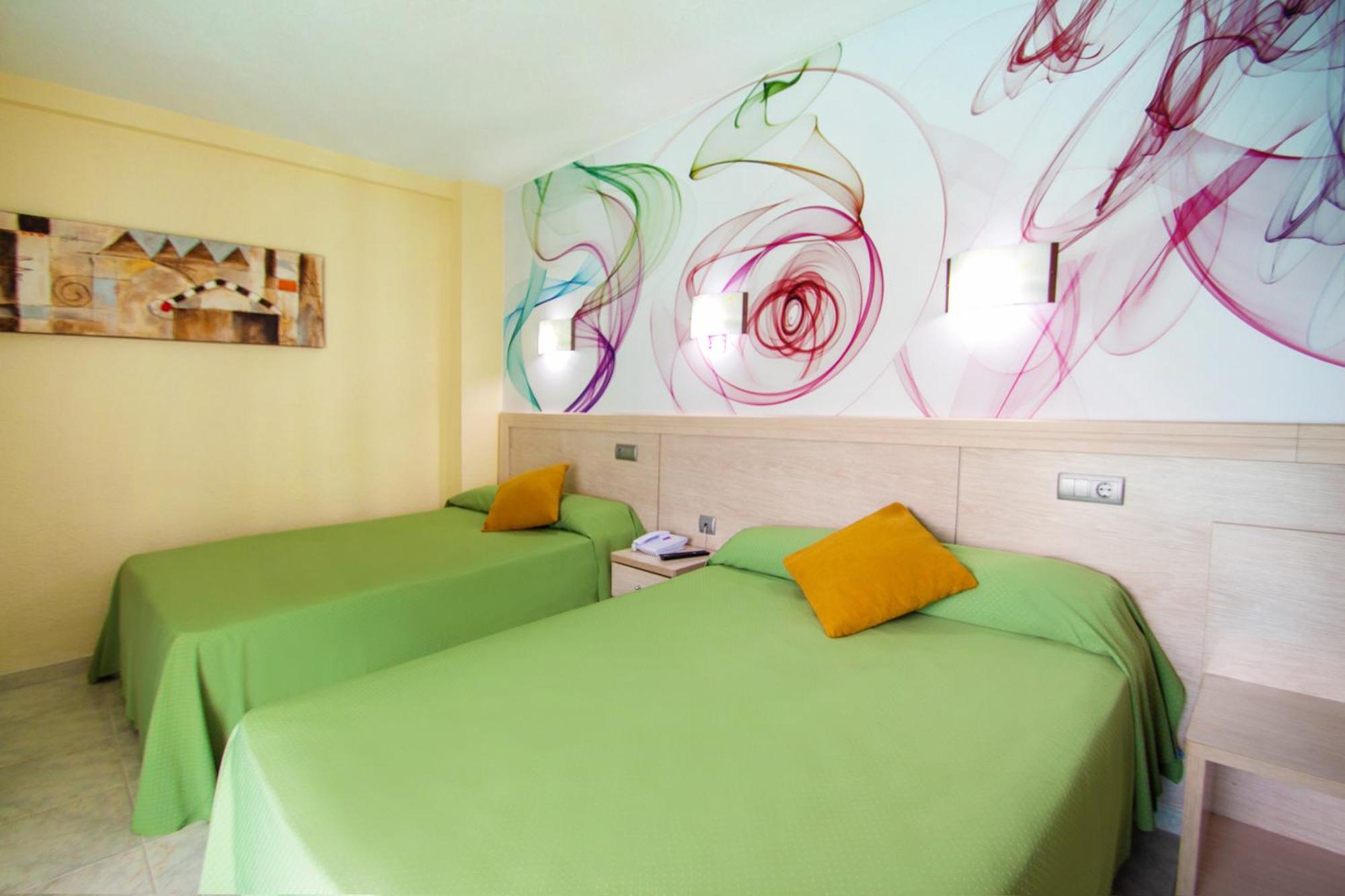 בנידורם Hotel Servigroup Calypso חדר תמונה