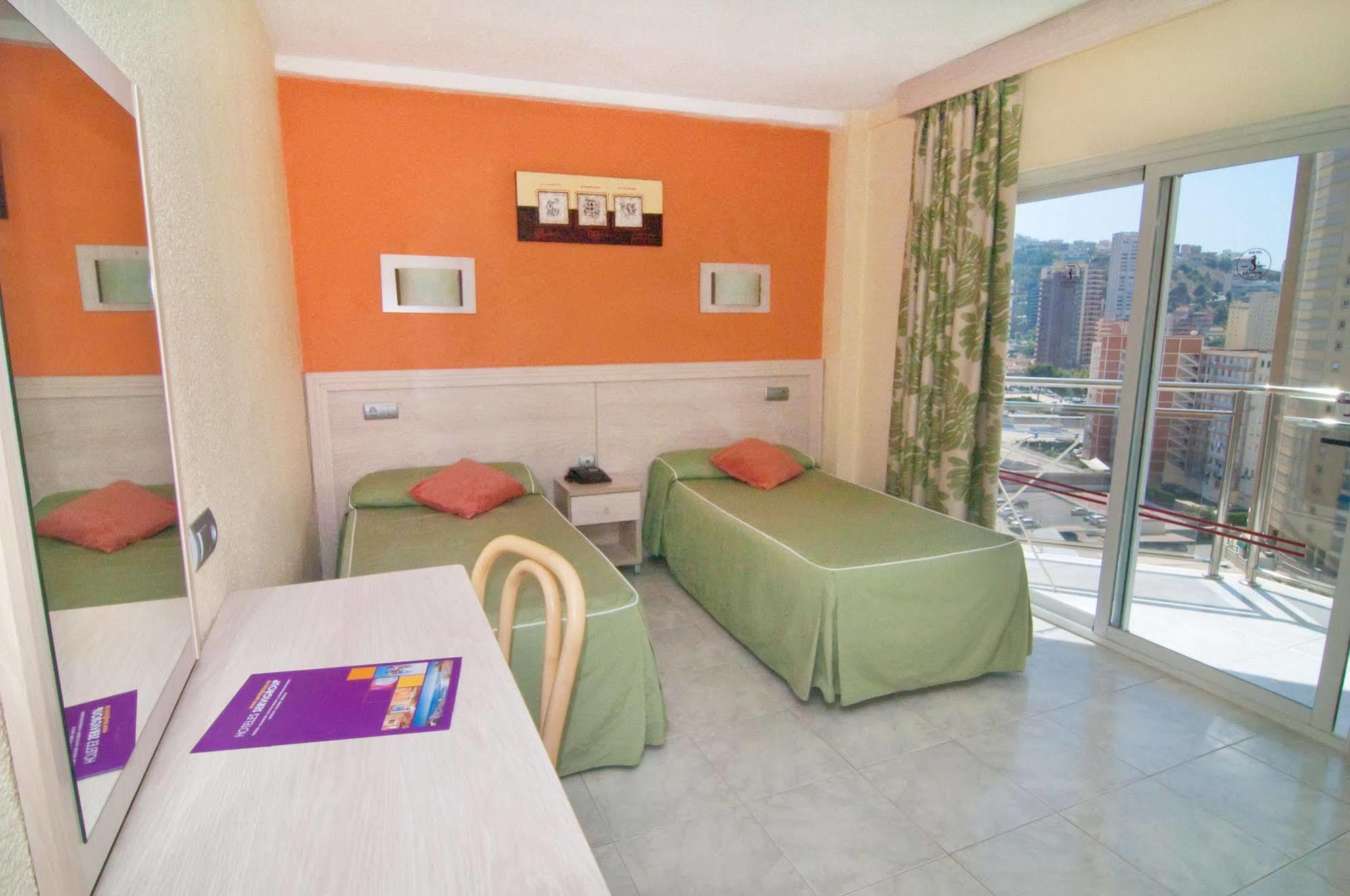 בנידורם Hotel Servigroup Calypso מראה חיצוני תמונה